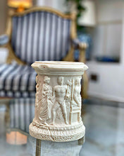 Cargar imagen en el visor de la galería, Puteal de la Moncloa