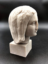 Cargar imagen en el visor de la galería, Cabeza de Hispania