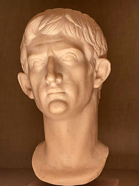 Augusto, su muerte y su legado
